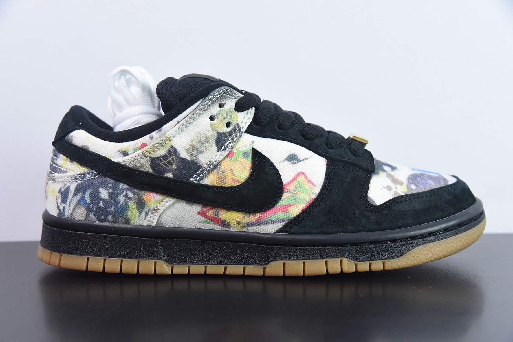 SB Dunk Low Supreme Rammellzee