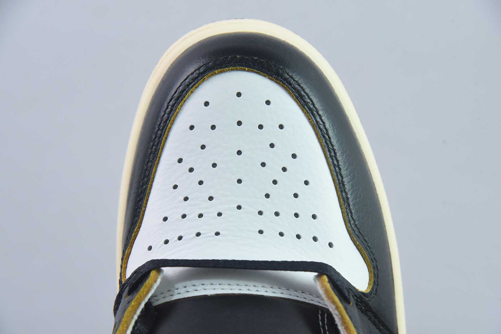 AJ 1 Retro High Union Los Angeles Black Toe