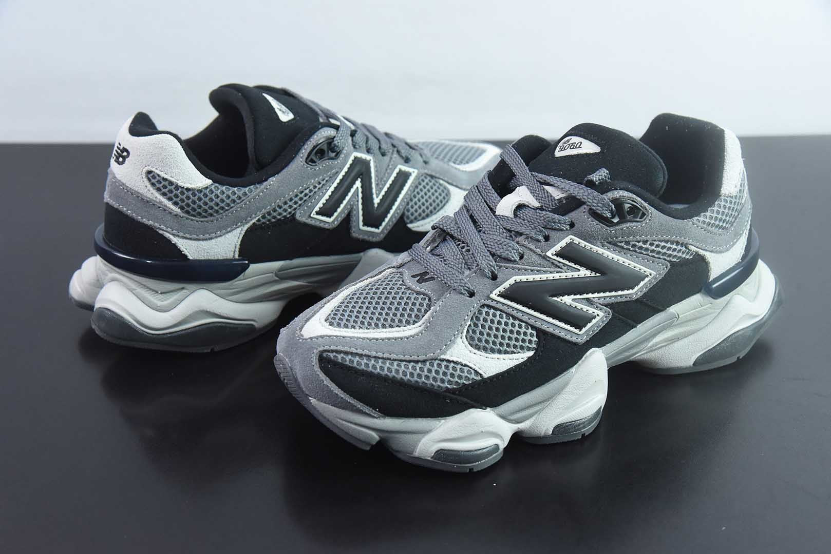 NB 9060 Black Castle Rock