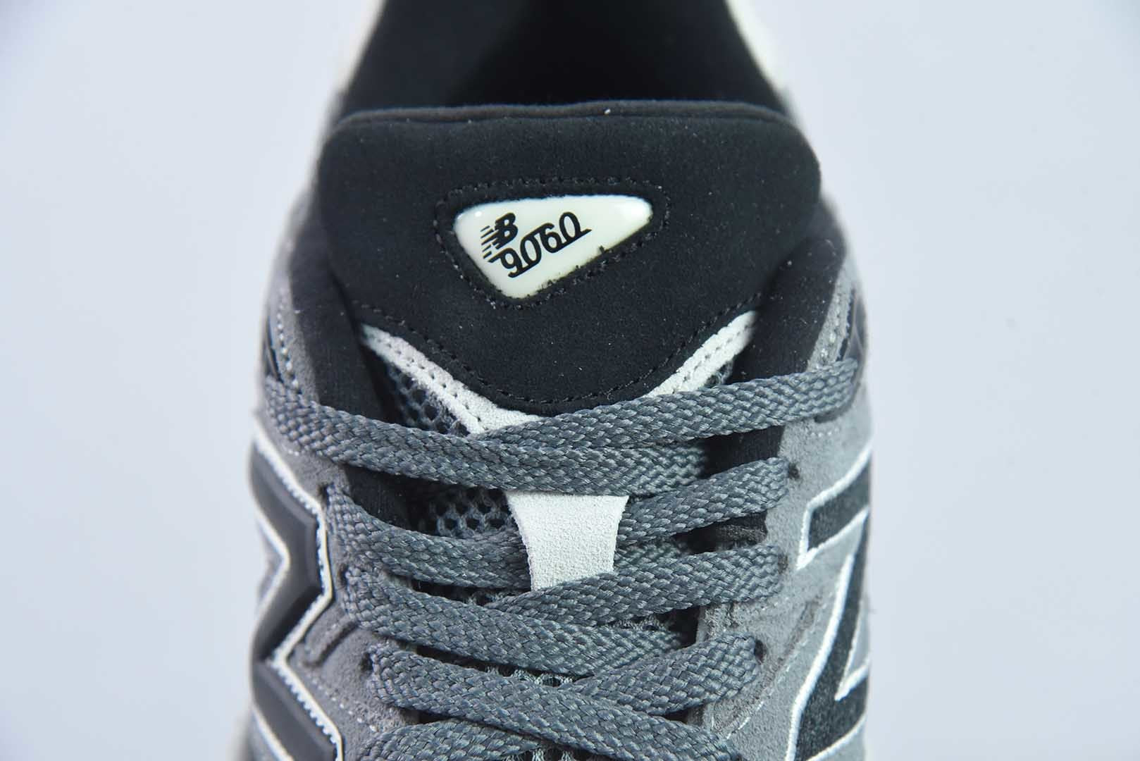 NB 9060 Black Castle Rock