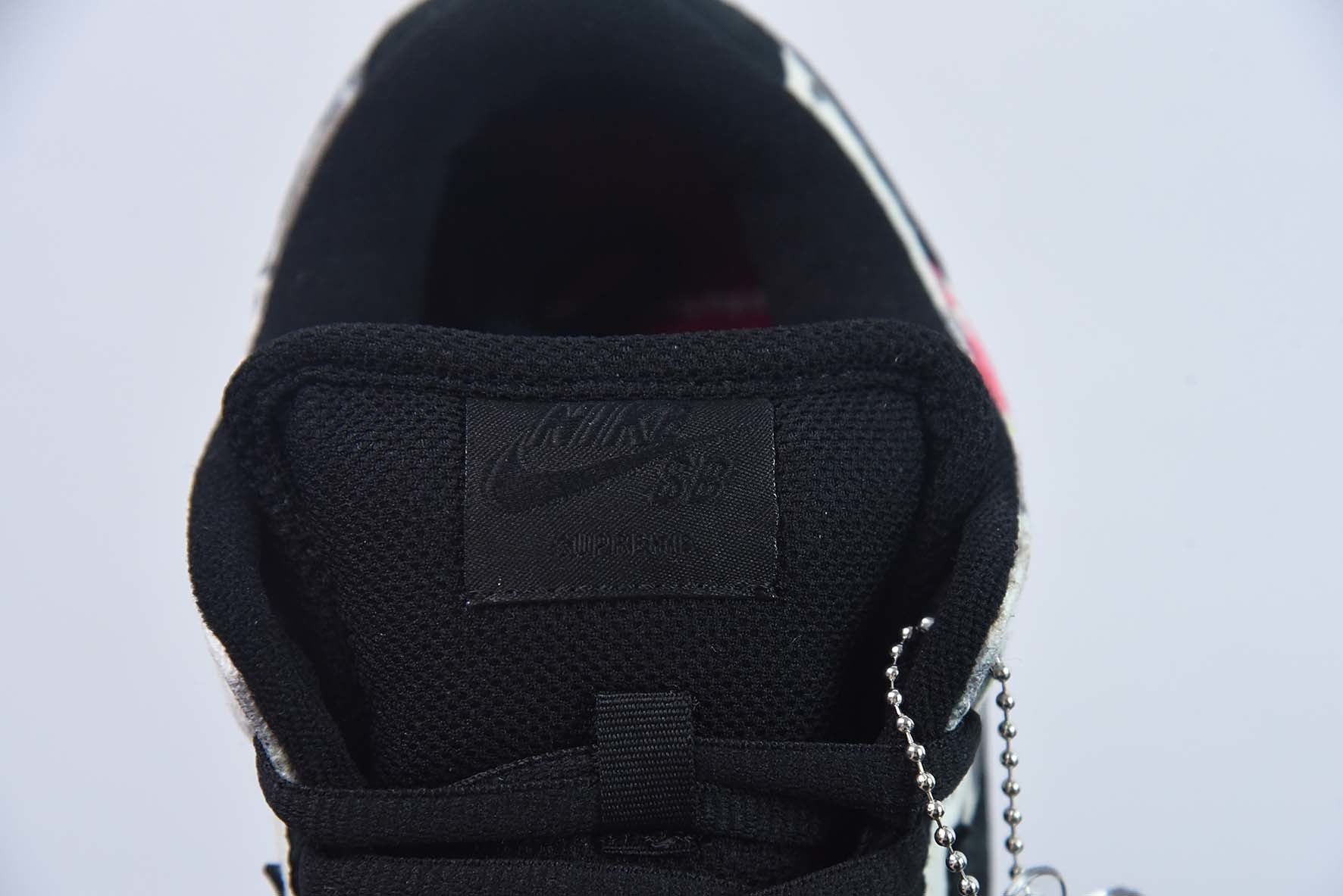 SB Dunk Low Supreme Rammellzee