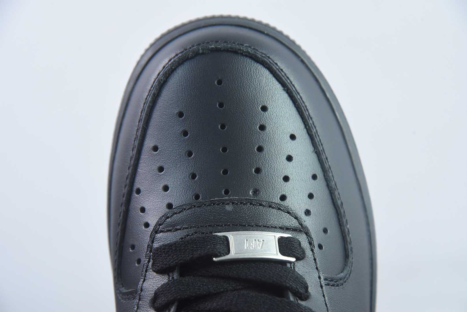 Air Force 1 '07 Triple Black