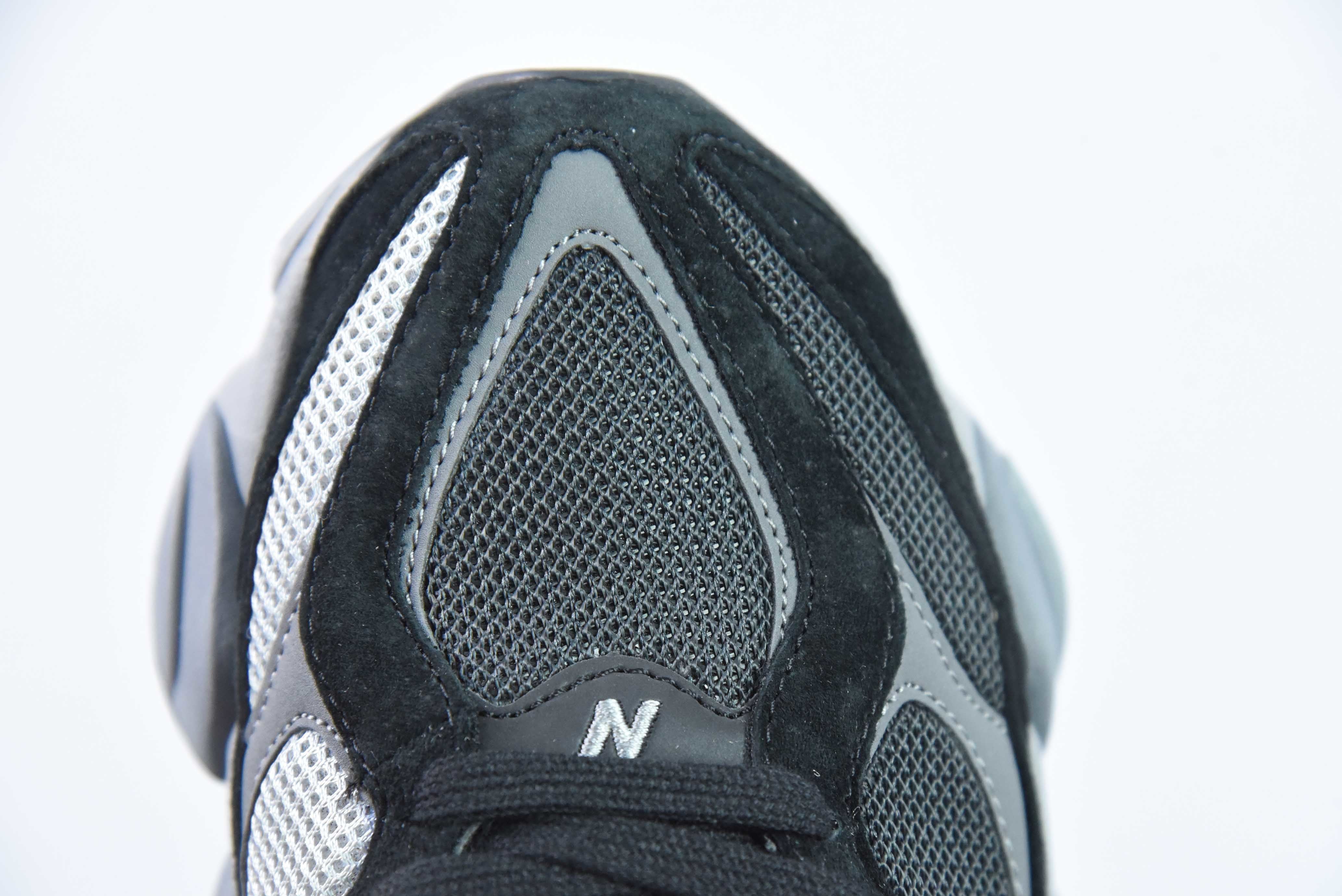 NB 9060 Black Castlerock Grey