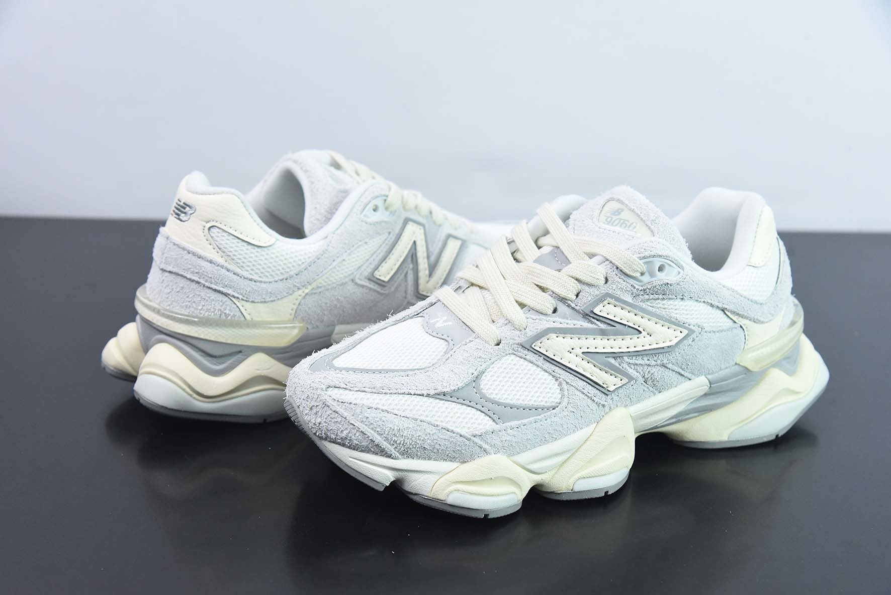 NB 9060 Quartz Grey
